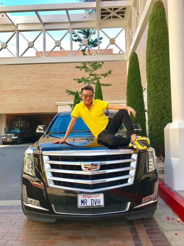 Mr.Đàm khoe tậu siêu xe Cadillac chuyên phục vụ nguyên thủ quốc gia ảnh 2