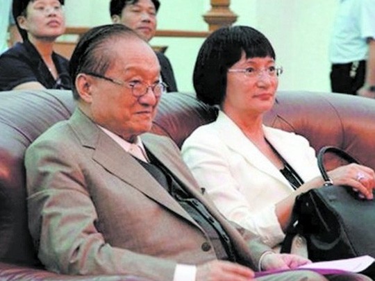 Bi kịch cuộc đời của tiểu thuyết gia võ hiệp Kim Dung ảnh 4