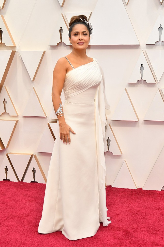 Dàn mỹ nhân Hollywood mặc gợi cảm táo bạo, đổ bộ thảm đỏ Oscar 2020 ảnh 27
