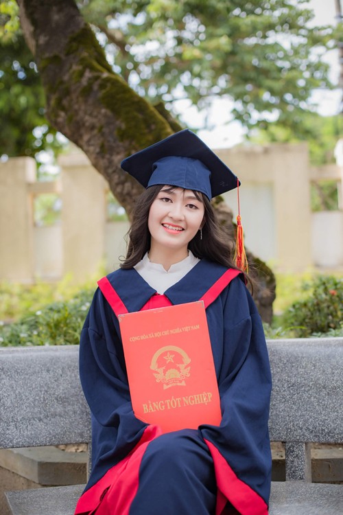 Bí quyết giành 9,5 điểm môn Văn của nữ sinh chuyên ban Tự nhiên bất ngờ chuyển sang khối C ảnh 3