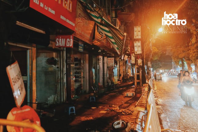 Vụ cháy ở Đê La Thành qua lời kể của ông bố đơn thân: “Chú mất, mất hết rồi…” ảnh 7