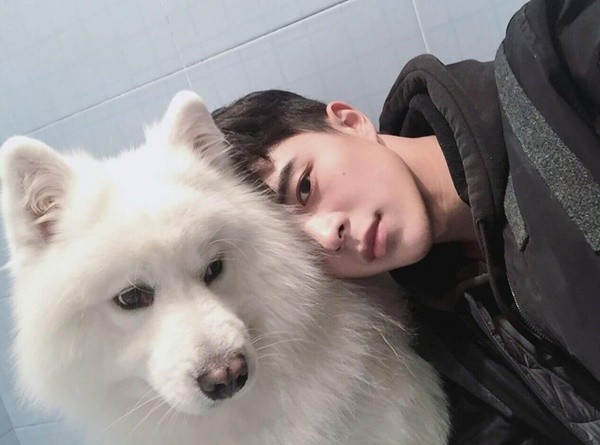 Cộng đồng mạng "liêu xiêu" vì chàng hot boy Trung Quốc cao 1m80, nói tiếng Việt cực sõi ảnh 2