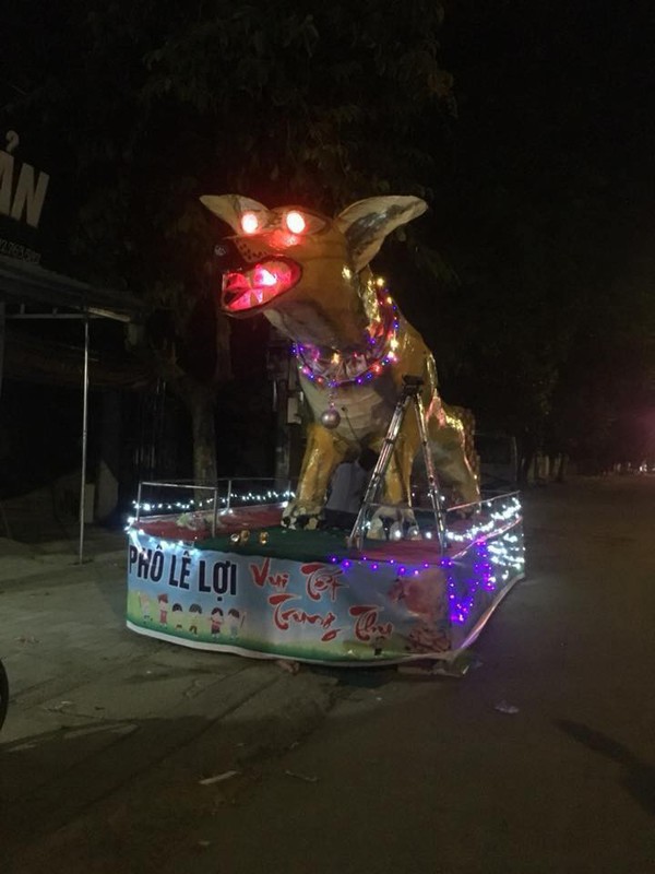 Những chú linh vật Trung Thu "không thể sai hơn" khiến dân mạng dở khóc dở cười ảnh 2