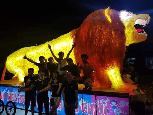 Những chú linh vật Trung Thu "không thể sai hơn" khiến dân mạng dở khóc dở cười ảnh 8