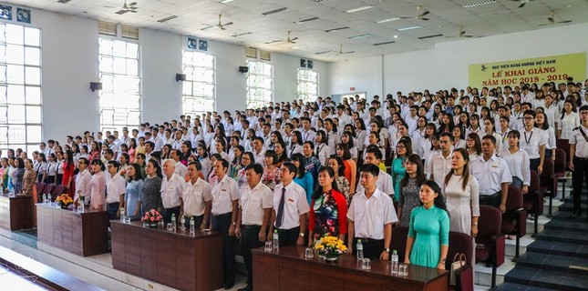 Ghé thăm Học viện Hàng không Việt Nam, ngôi trường không chỉ có trai xinh, gái đẹp! ảnh 4