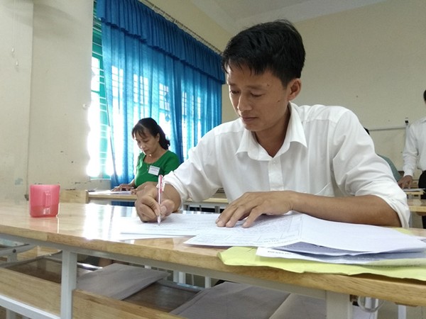 Thi THPT quốc gia 2019: Sẽ khắc phục một số câu hỏi quá khó trong đề thi ảnh 1
