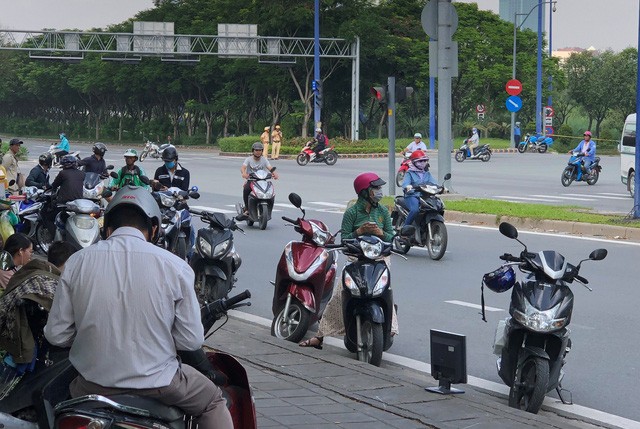 Vụ sập giàn giáo gây tê liệt hầm Thủ Thiêm: Hai tài xế đều… không biết gì?! ảnh 5