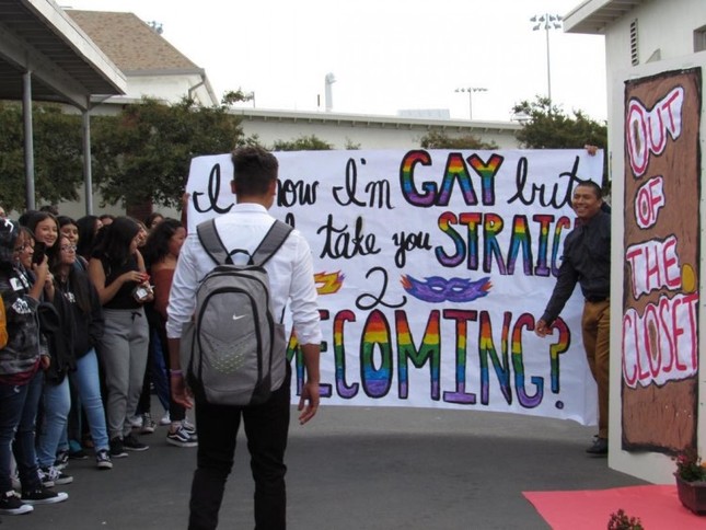 Cư dân mạng xúc động trước màn "ngỏ lời" vô cùng ngọt ngào của chàng gay tuổi teen ảnh 2