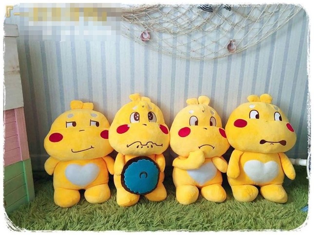 Dân mạng “phát cuồng” với sticker thần thánh “xâm chiếm trái đất” phiên bản thú nhồi bông ảnh 5