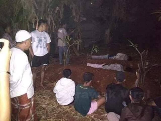 Malaysia: "Giả ma" dọa dân làng, hai thanh niên nhận cái "kết đắng" ảnh 2