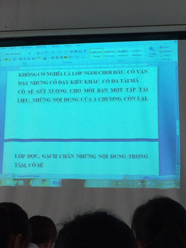 Nữ giảng viên lên lớp im lặng không nói một lời, khi "tự thú" lý do thì ai cũng bất ngờ... ảnh 4