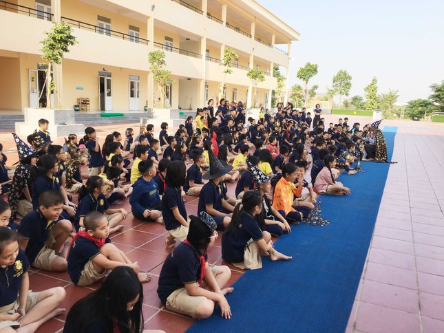 Halloween "làm việc tốt" siêu ý nghĩa của tween và teen Tuệ Đức ảnh 3