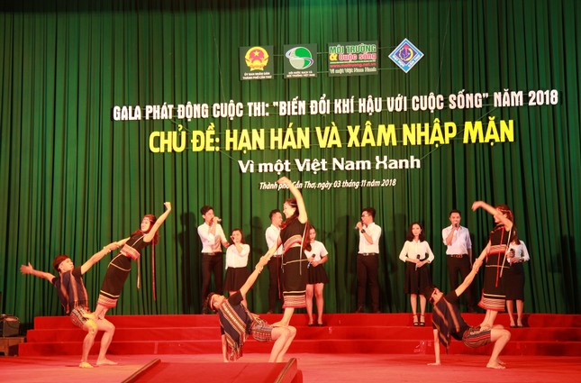 Trường Đại học Cần Thơ sôi động với các hoạt động hưởng ứng cuộc thi về môi trường ảnh 5
