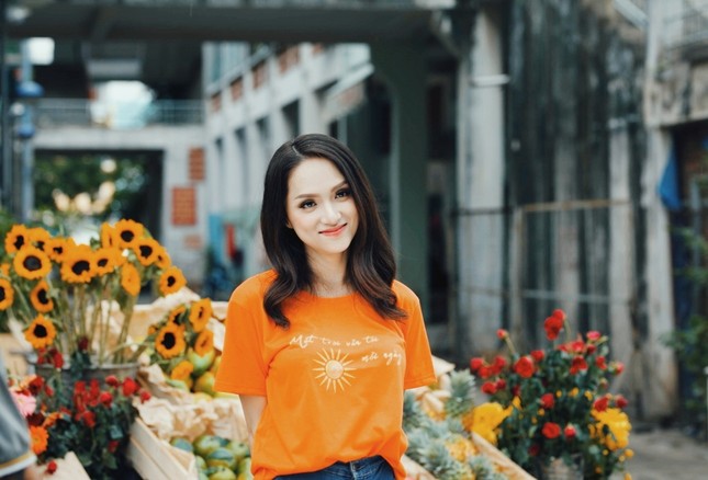 Đàm Vĩnh Hưng, Noo Phước Thịnh cùng dàn nghệ sĩ "triệu view" xuất hiện trong MV mang tính nhân văn ảnh 4
