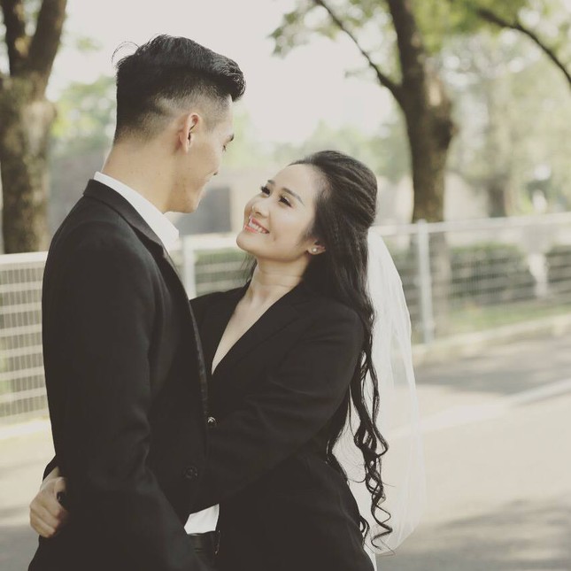 Lộ diện bạn gái cầu thủ Nguyễn Tiến Linh - một giáo viên dạy múa cực kì xinh đẹp ảnh 3