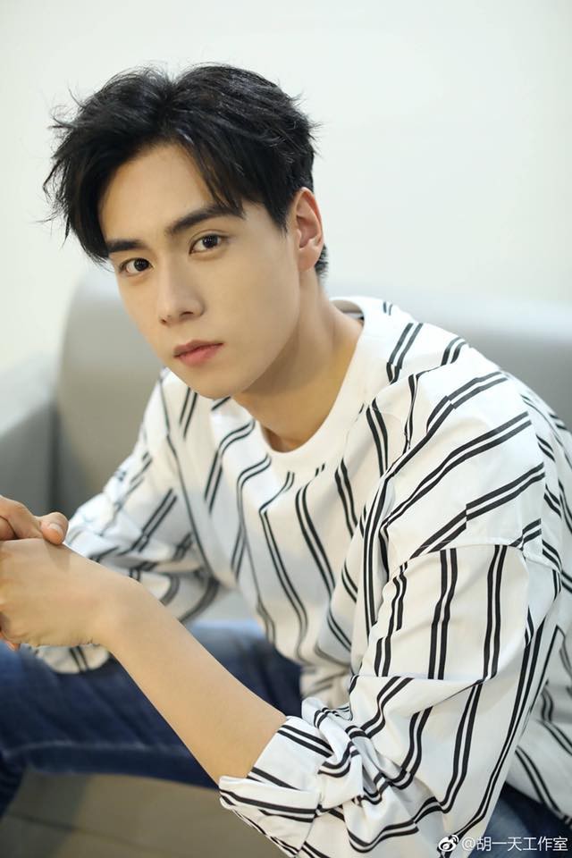 Giang Thần và Hoa Bưu - Hai chàng trai năm ấy và năm nay chúng ta cùng theo đuổi! ảnh 2