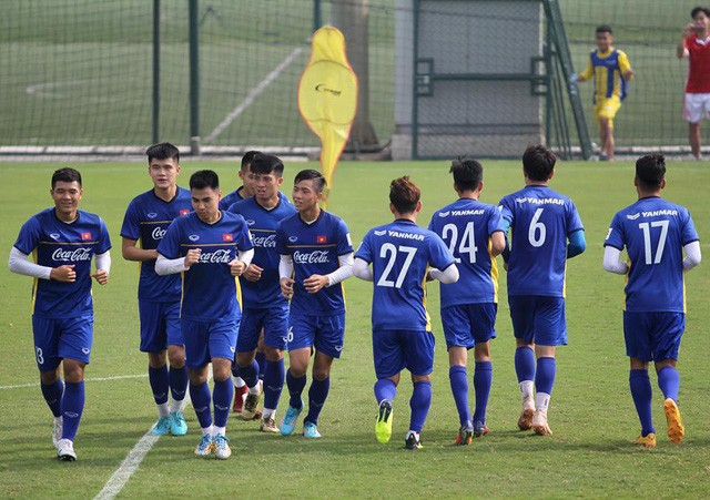 Đội tuyển Việt Nam hăng say tập luyện sau chức vô địch AFF Cup 2018 ảnh 1