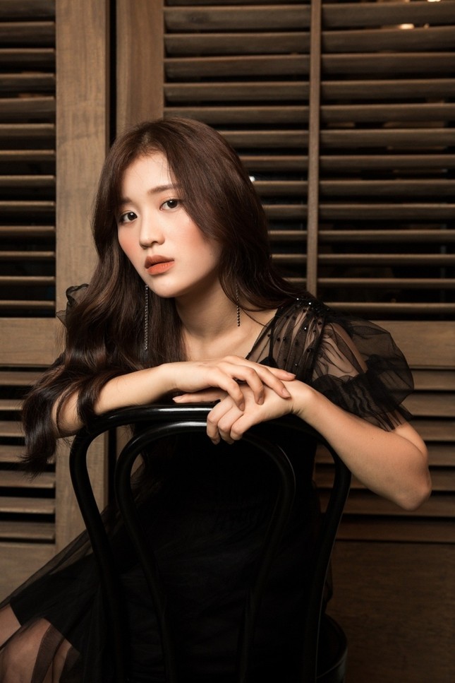 Chỉ vài câu hát trong phòng thu, Han Sara và Only C đã khiến fan "đứng ngồi không yên" ảnh 2