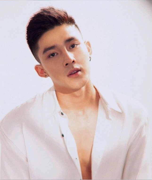 Những hotboy Instagram Việt "nổi đình đám" vì vẻ điển trai không kém idol Hàn Quốc ảnh 11