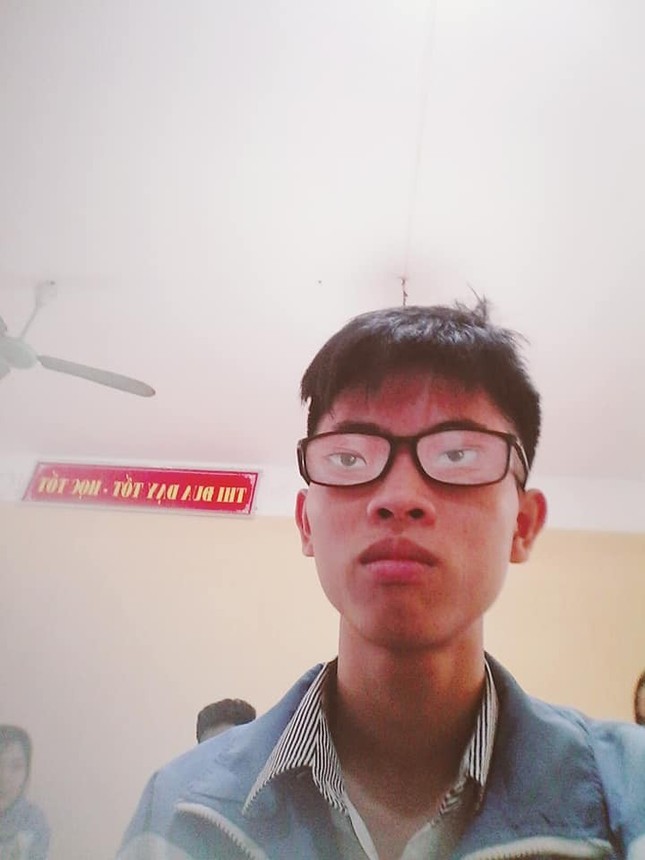 Sự thật về đôi mắt "ngụy trang" xuất sắc của nam sinh dùng để "qua mắt" giáo viên ảnh 6