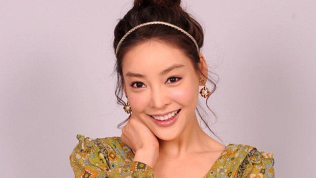 Nghi vấn Jang Ja Yeon tự tử vì bị biến thành "quân cờ" của Lee Mi Sook và quản lý ảnh 1