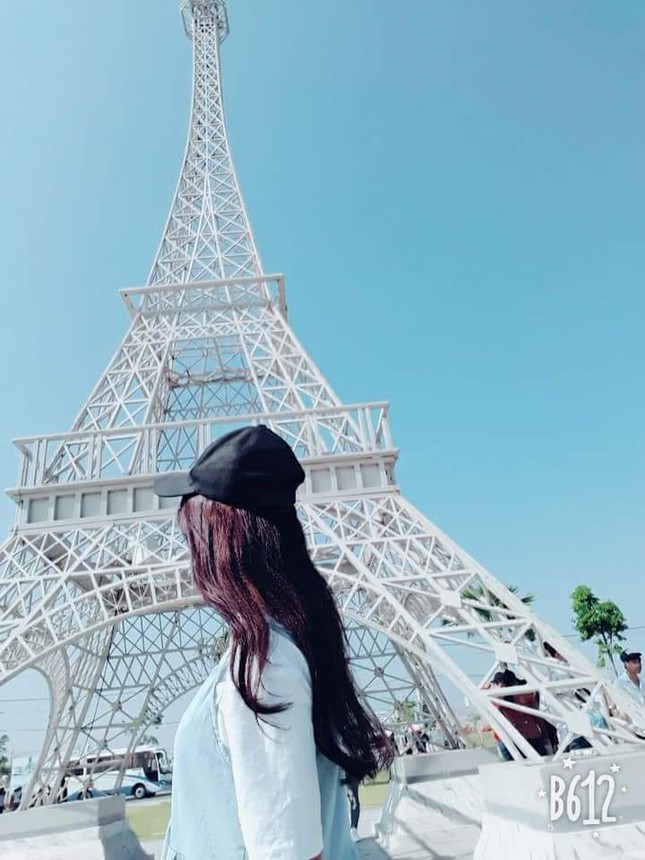 Muốn đến Paris chụp hình với Eiffel mà không có tiền, đây là cách giải quyết nhanh gọn nhất ảnh 12
