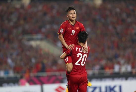 Cách ăn mừng bàn thắng cực đáng yêu của U23 Việt Nam: Ai ghi bàn thì người đó cõng Hải! ảnh 6