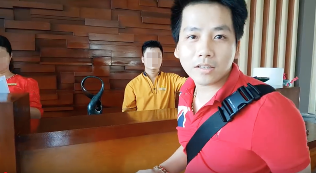 Aroma resort đã hoàn tiền, Khoa Pug nhắn nhủ: "Nữ lễ tân mang bầu, không nên gây áp lực" ảnh 1