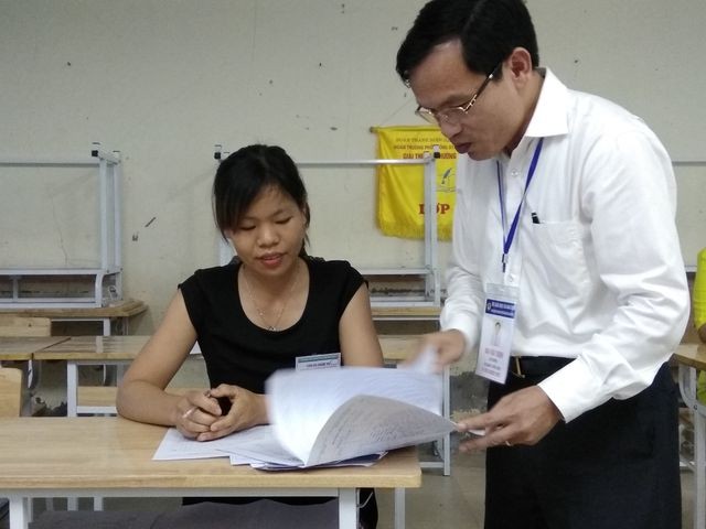 Một thí sinh Hòa Bình tự viết đơn xin thôi học tại trường ĐH Thương Mại ảnh 1