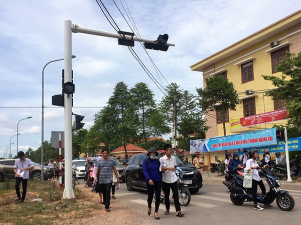 Quảng Bình: Sự cố môn văn tuyển sinh lớp 10, hơn 6.000 học sinh phải thi lại ảnh 1