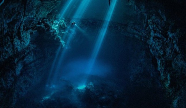Khám phá bí ẩn của người Maya cổ đại dưới đáy "giếng thánh" ảnh 4