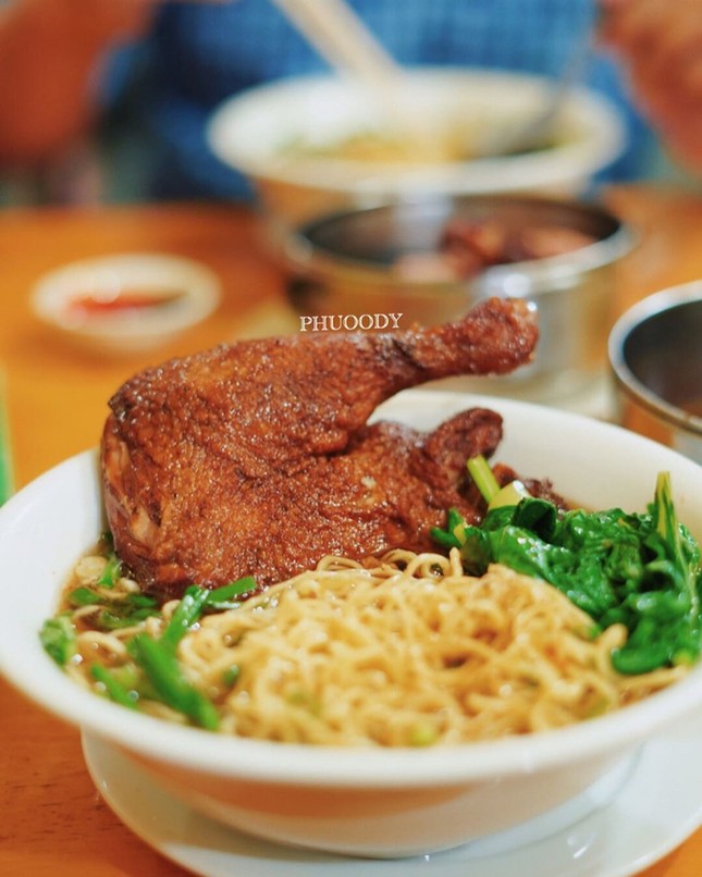 Mì ốc hến và những món hấp dẫn ngày mưa ở TP.HCM ảnh 10
