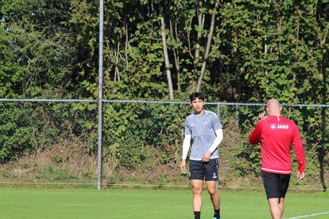 "Đoàn Văn Hậu đã ra mắt rất hứa hẹn ở CLB SC Heerenveen" ảnh 4
