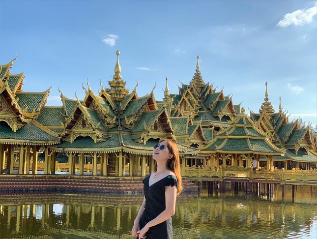 Thủy quái bao quanh ngôi đền trong thành cổ ở Thái Lan ảnh 1