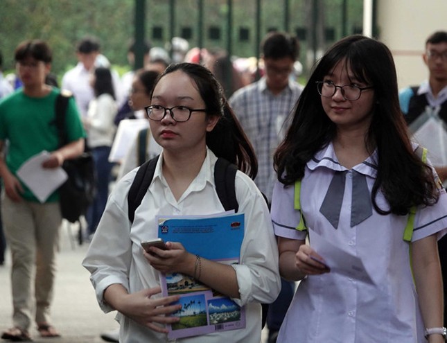 Tuyển sinh từ năm 2021: Trường ĐH không thể dựa hoàn toàn vào kỳ thi THPT ảnh 1