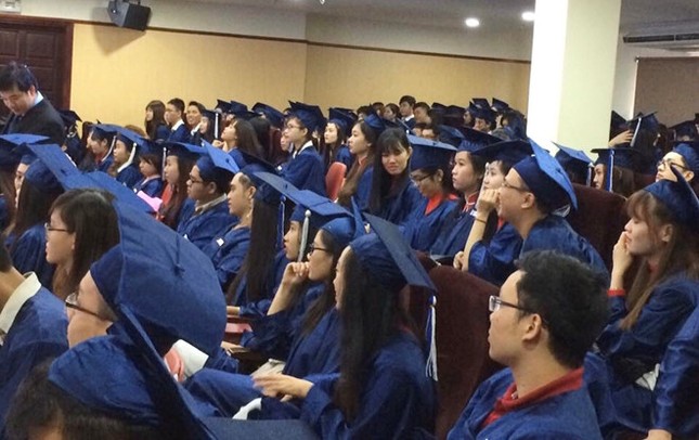 Bằng tốt nghiệp thuộc Bộ LĐ-TB-XH nhưng đóng dấu của... Bộ GD-ĐT ảnh 1