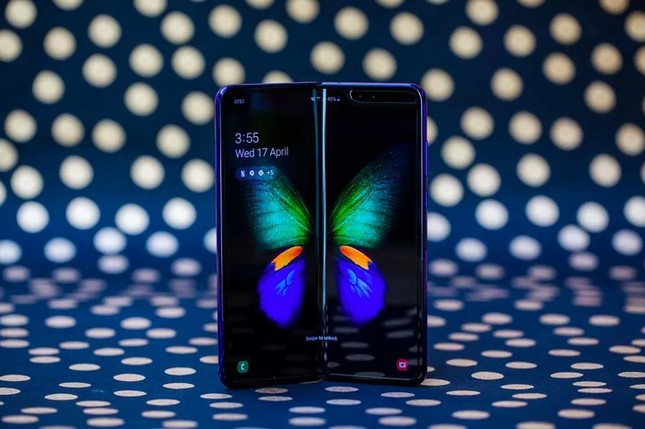 Apple dùng camera trên iPhone mới để che giấu... sự nhạt nhẽo của mình ảnh 2