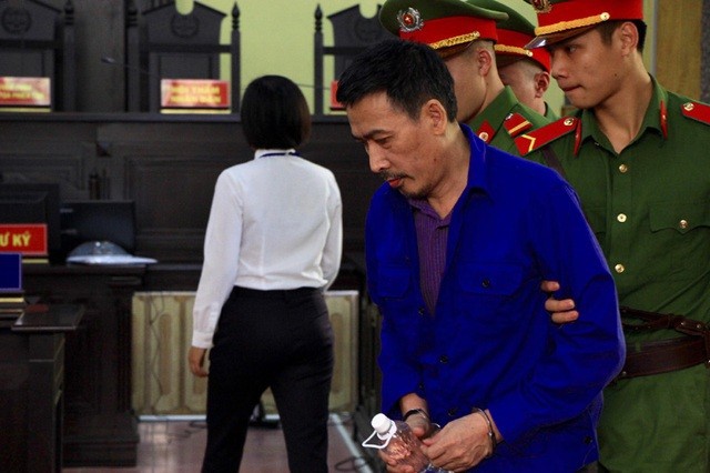 Vụ gian lận thi cử Sơn La: Những túi quà "cảm ơn" trị giá hàng trăm triệu đồng ảnh 2