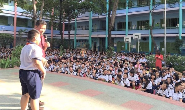 Học sinh sợ đến trường vì bị bắt nạt: Rối loạn tâm thần và những hành vi tiêu cực ảnh 1