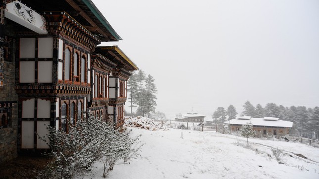 Mùa tuyết rơi tại quốc gia hạnh phúc Bhutan ảnh 1