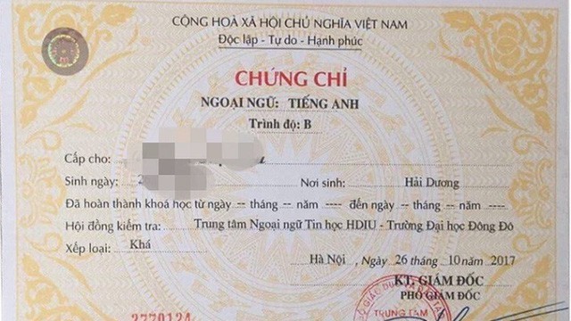 Bộ GD&ĐT bỏ thi chứng chỉ ngoại ngữ theo trình độ A, B, C ảnh 1