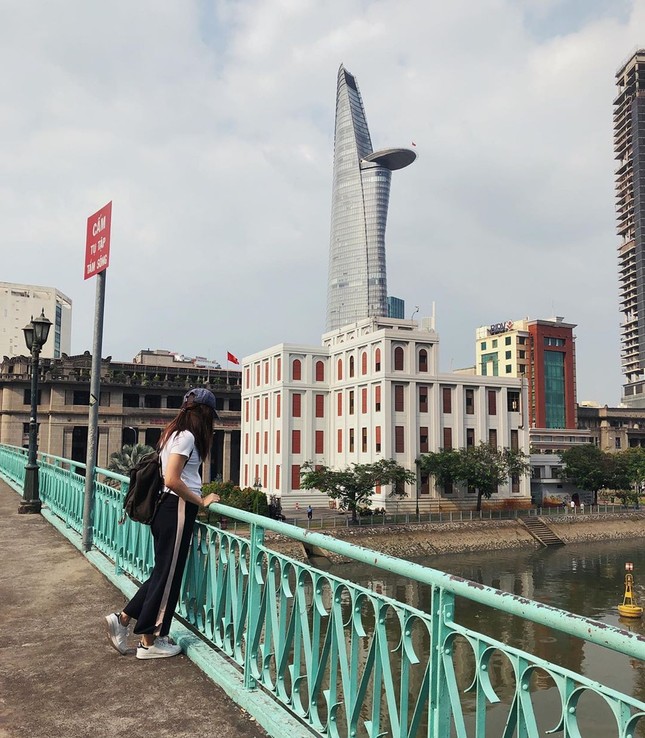 Hãy ghi nhớ ngay loạt địa điểm đón Countdown 2020 tại TP.HCM ảnh 12