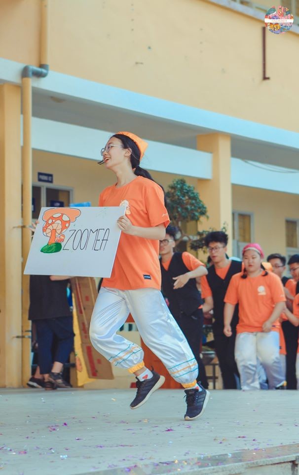 Rộn ràng "AMOY 2020: CHILDLINEA" - Cỗ máy thời gian đưa teen Yên Hòa về xứ sở tuổi thơ ảnh 4
