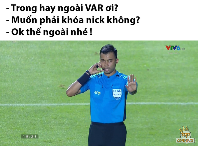 Cư dân mạng chế ảnh thủ môn Bùi Tiến Dũng lăn xả trong trận hòa U23 UAE ảnh 6