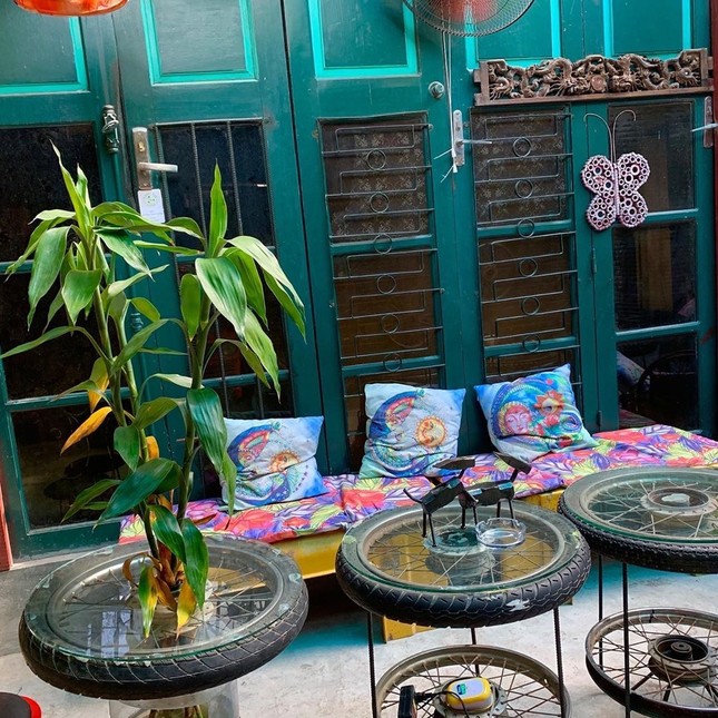 Ghi ngay địa chỉ 5 quán cà phê mở xuyên Tết quanh phố cổ Hà Nội ảnh 8