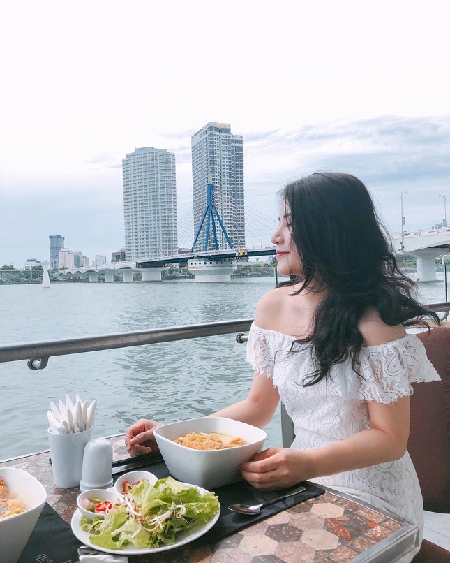 Gợi ý điểm ăn uống view đẹp ở Đà Nẵng dịp Tết Nguyên đán ảnh 5