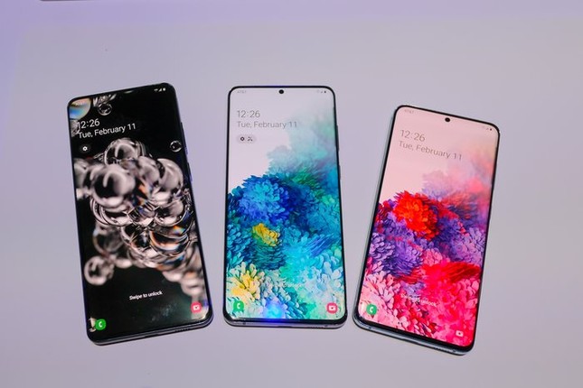 Đố bạn biết vì sao màn hình smartphone luôn tắt khi bạn nghe điện thoại? ảnh 1