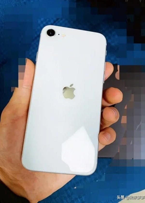 iPhone 9 tiếp tục lộ diện hình ảnh đẹp mê ly, khác biệt duy nhất là logo quả táo ảnh 2