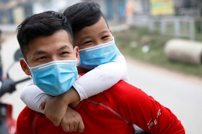 Hướng dẫn các bước khai báo y tế toàn dân trên điện thoại và máy tính ảnh 1