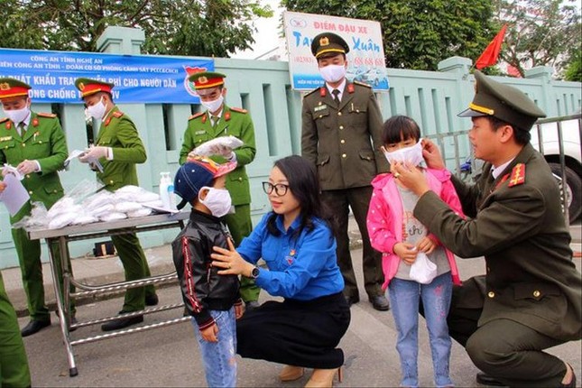 Tháng thanh niên năm 2020: Giới trẻ quyết tâm đẩy lùi dịch bệnh ảnh 2